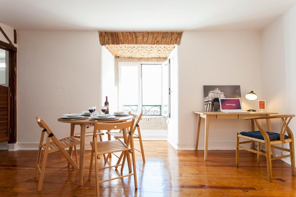 Authentic & Apartamento